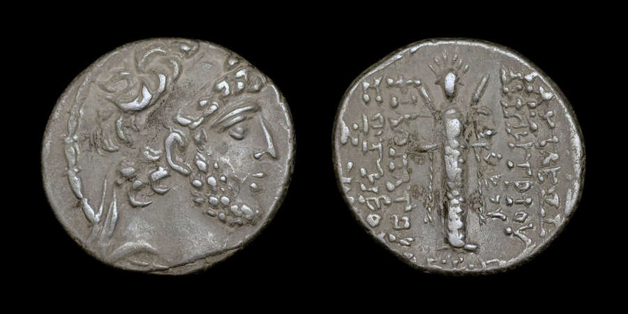 SELEUKID KINGDOM, DEMETRIOS III SILVER TETRADRACHM