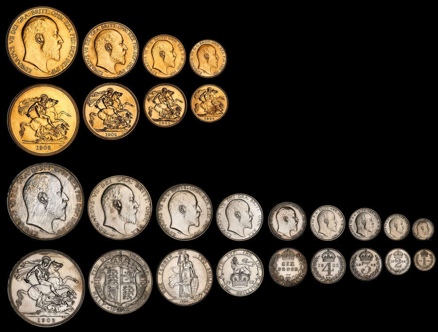 EDWARD VII, 1902 GOLD MATT PROOF LONG SET, FIVE POUNDS DOWN